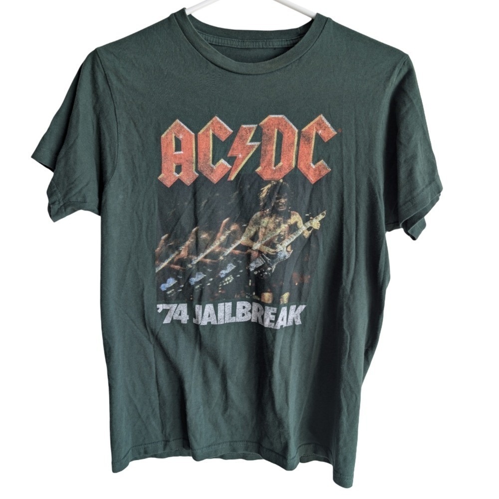 ACDC Women's Small Green Graphic Short Sleeve Tee Shirt Music Merch‎
